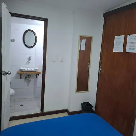 Habitacion La Luz Homestay *
